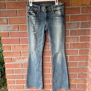 American Eagle Outfitters Blue Distressed Women Jeans